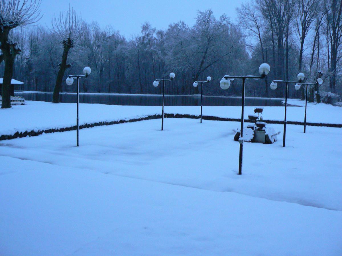 Hotel De Watermolen Bocholt ภายนอก รูปภาพ